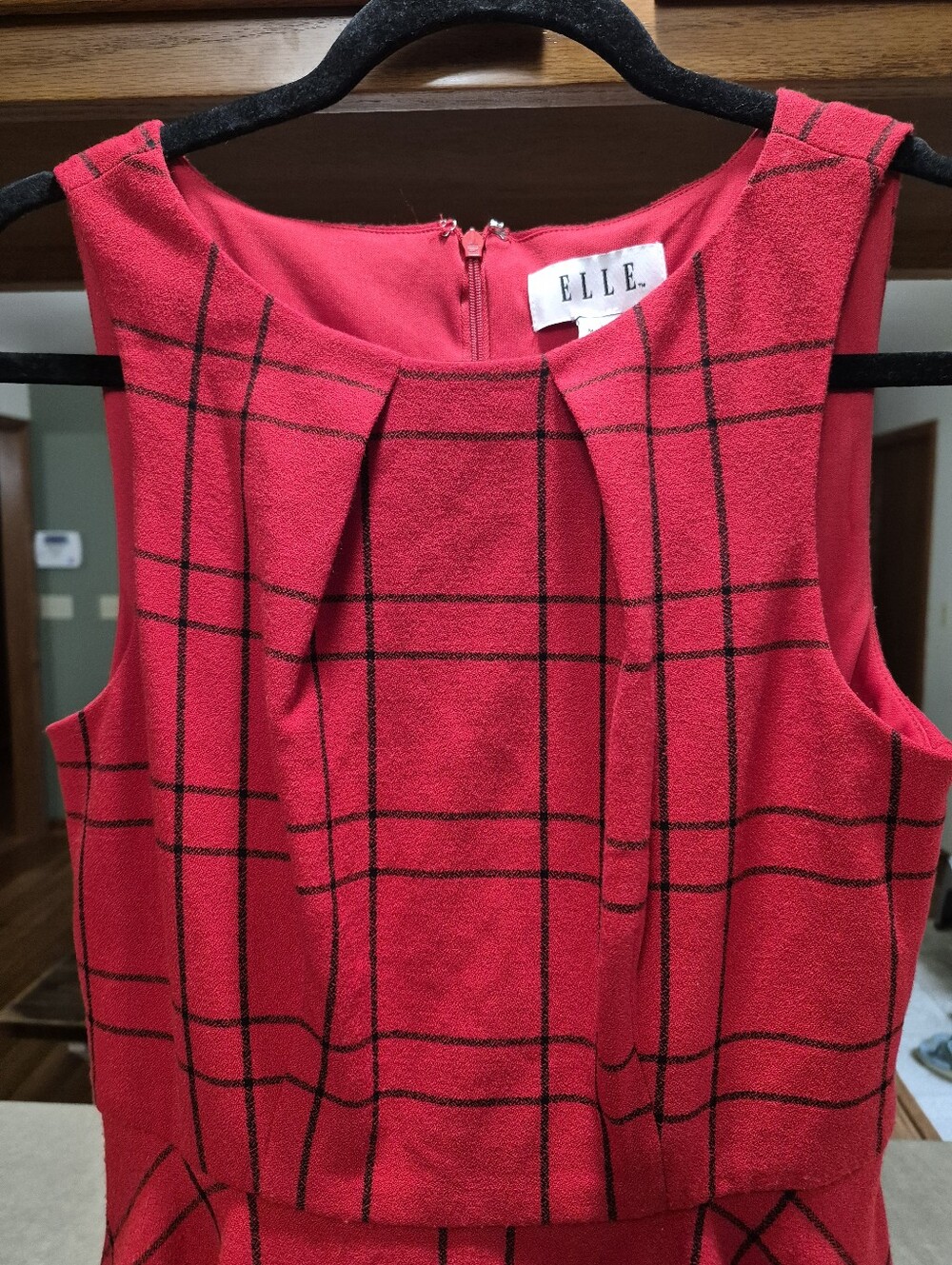 Elle Red & Black Dress - Picture 3 of 12